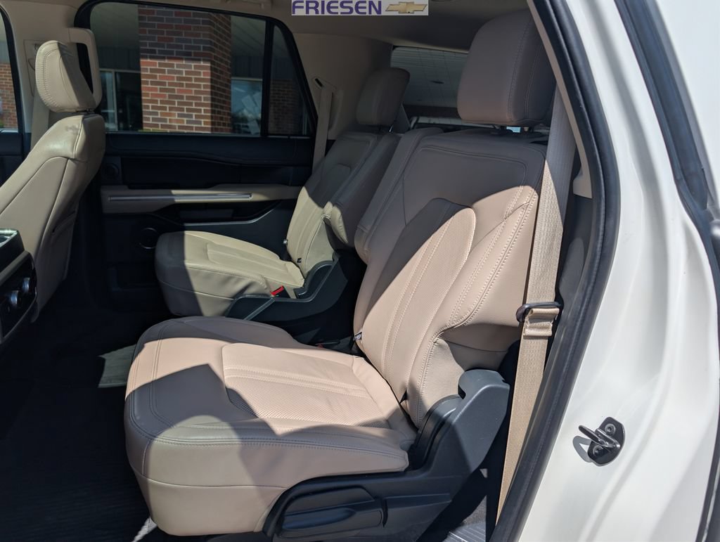 Used 2024 Ford Expedition Max Limited AWD/4WD image 12