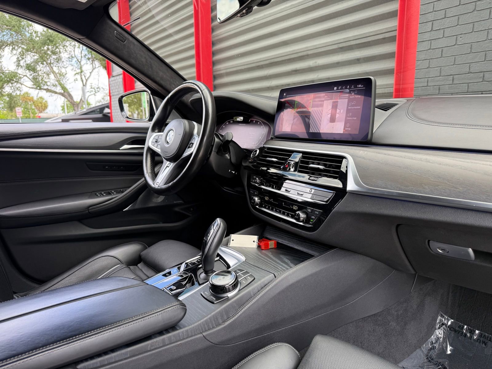 Used 2021 BMW M550i xDrive w/ Dynamic Handling Package AWD/4WD image 35