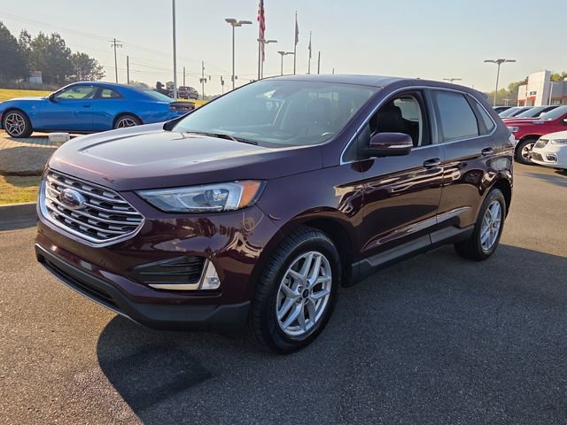 Used 2022 Ford Edge Titanium image 3