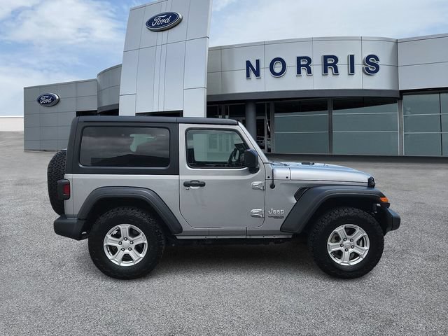 Used 2020 Jeep Wrangler Sport AWD/4WD image 5