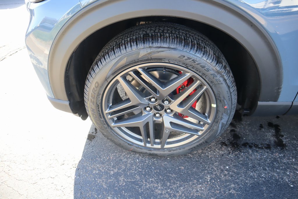 New 2026 Ford Explorer ST-Line w/ ST-Line Street Pack image 20