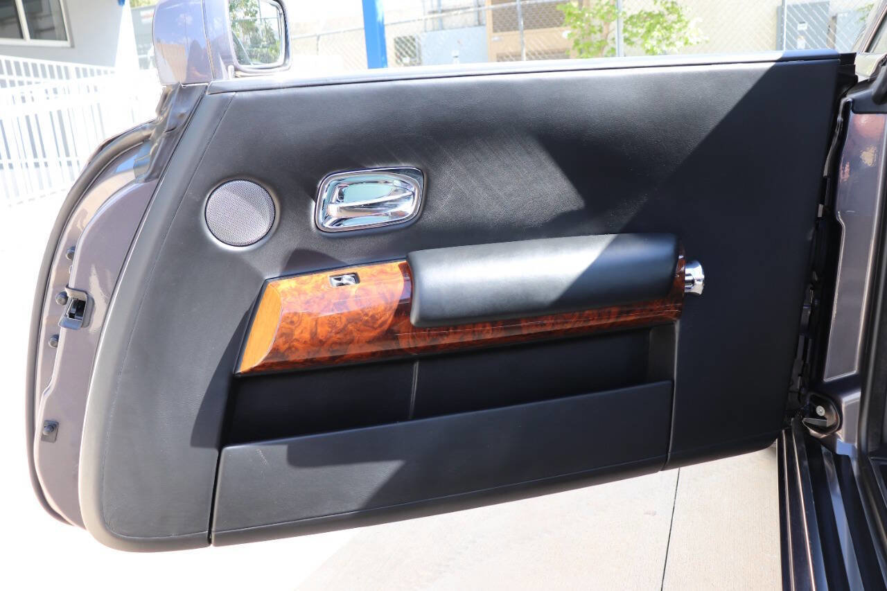Used 2009 Rolls-Royce Phantom Coupe image 19
