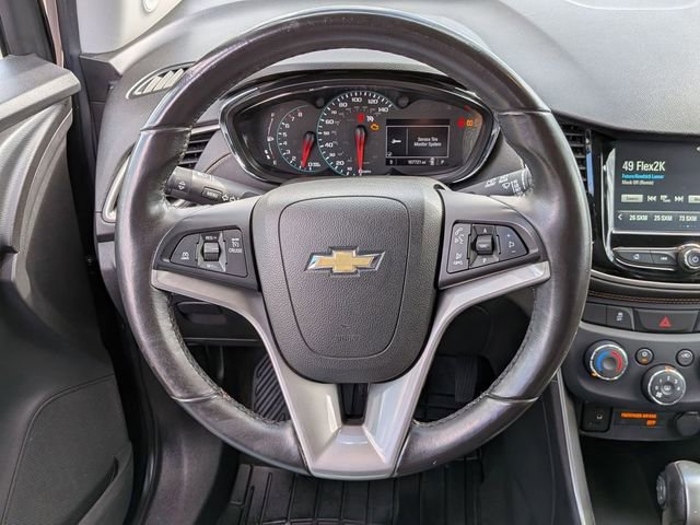 Used 2017 Chevrolet Trax LT w/ LT Convenience Package FWD image 18