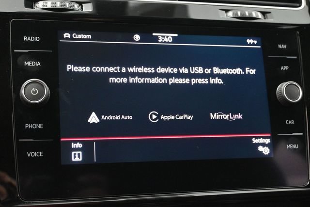 Used 2021 Volkswagen GTI SE FWD image 28