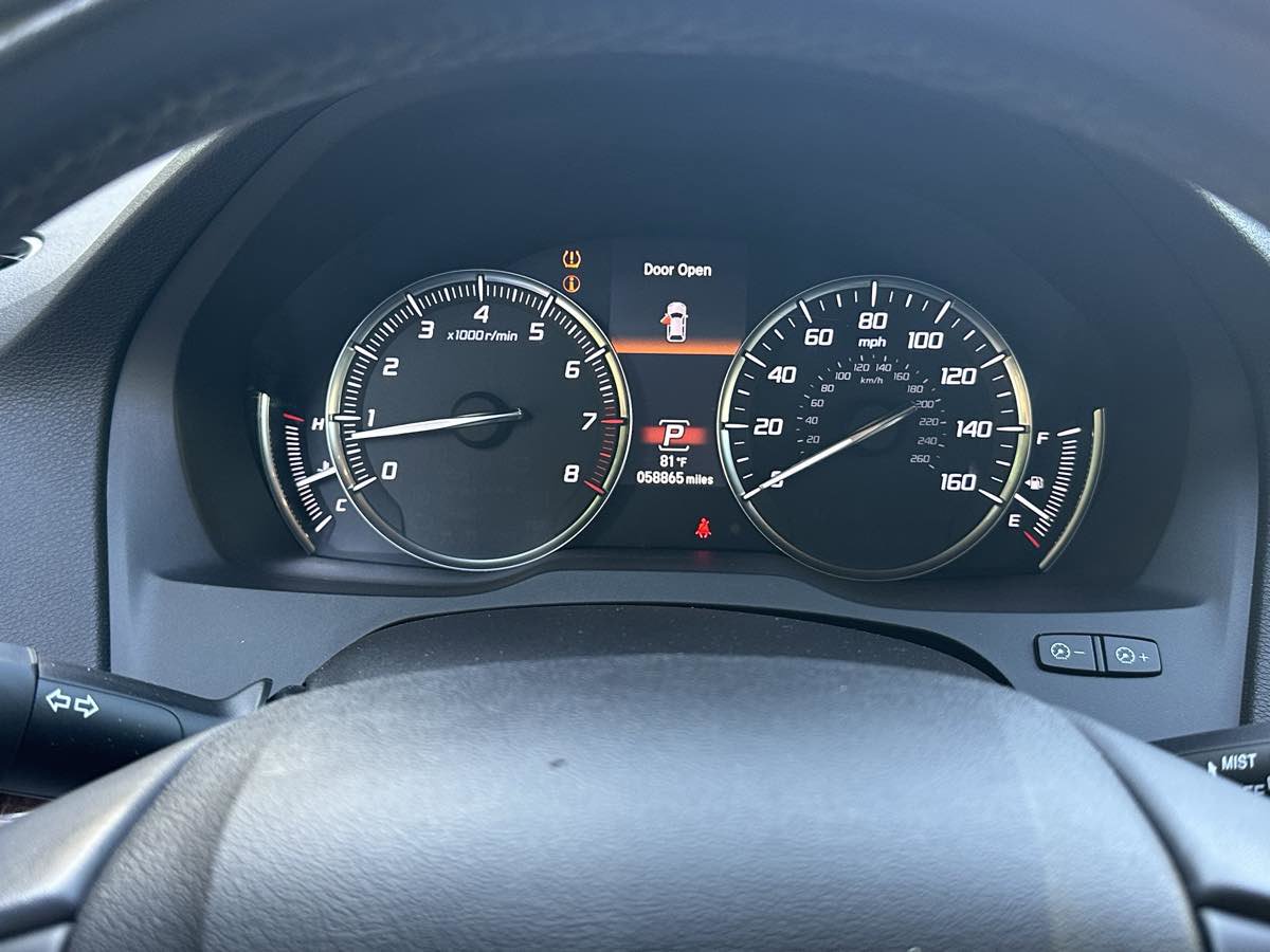 Used 2020 Acura MDX FWD image 35