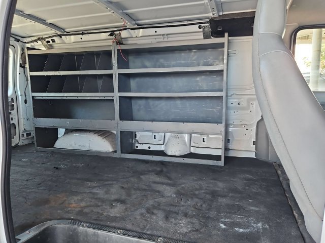 Used 2014 Ford E-250 and Econoline 250 w/ Power Group RWD image 23