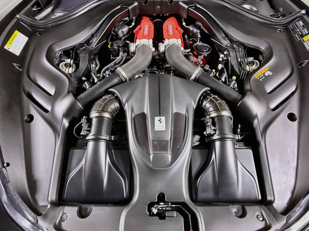 Certified 2024 Ferrari Roma RWD image 5