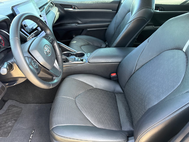 Used 2024 Toyota Camry XSE w/ Navigation Package FWD image 17