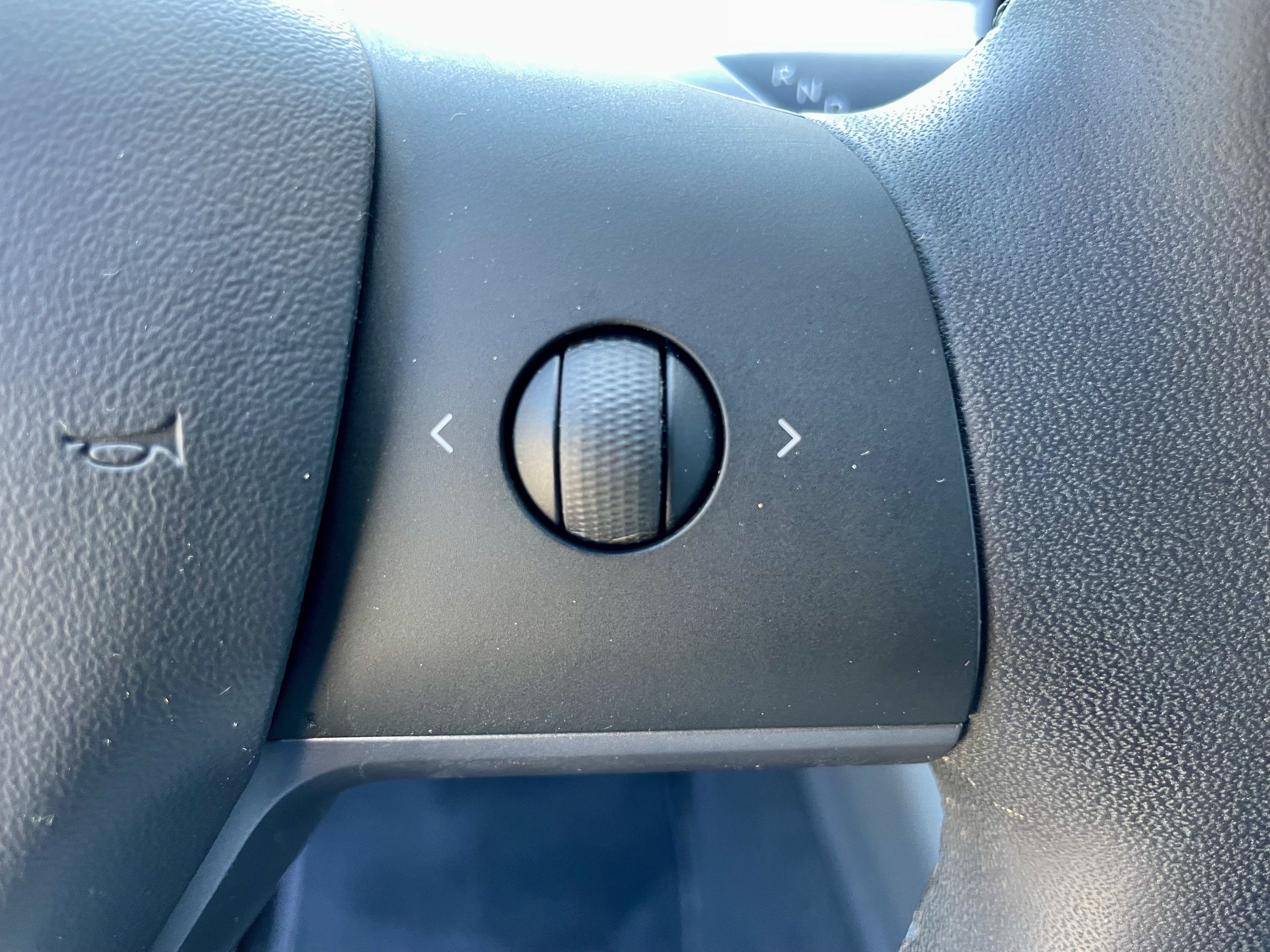 Used 2020 Tesla Model Y Long Range AWD/4WD image 22