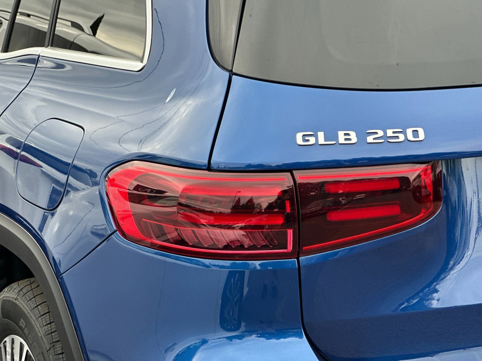 New 2026 Mercedes-Benz GLB 250 4MATIC image 25