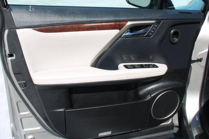 Used 2022 Lexus RX 450h AWD w/ Premium Package image 10