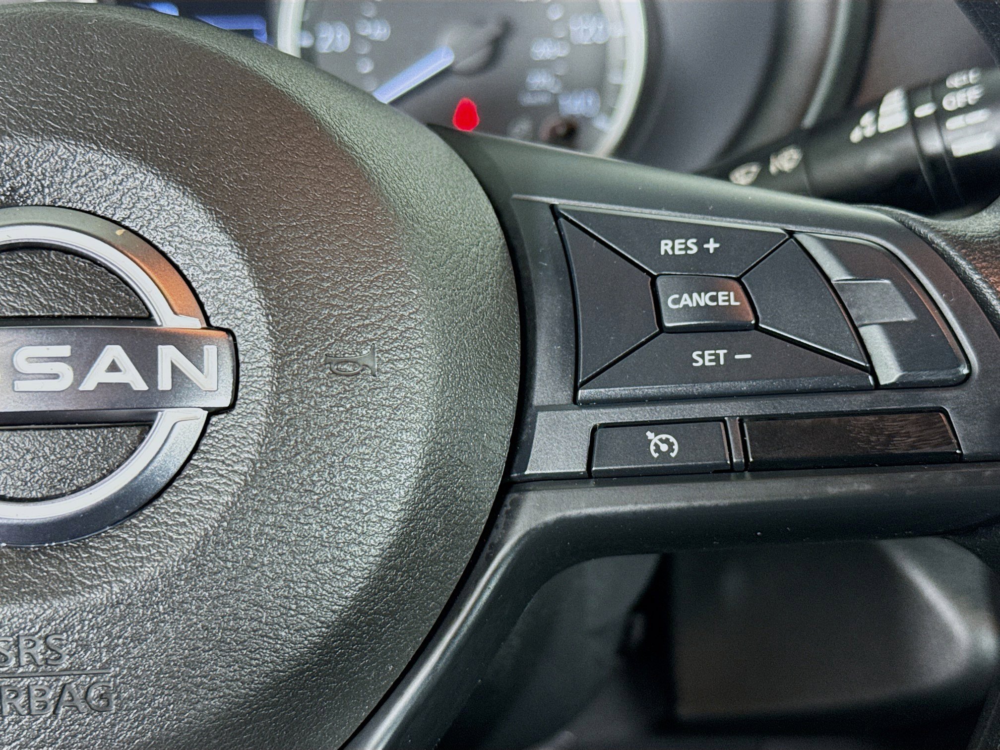 Used 2023 Nissan Kicks S image 14