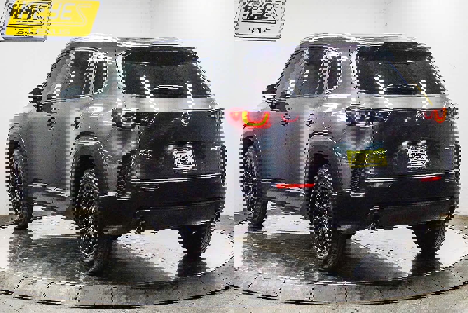 Used 2023 MAZDA CX-50 2.5 S w/ Cargo Package image 2