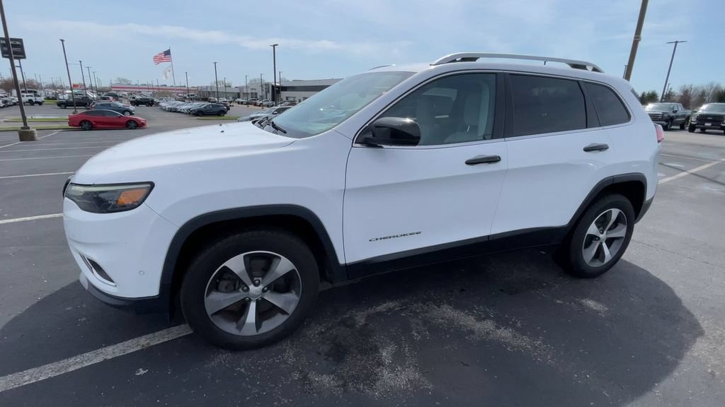 Used 2020 Jeep Cherokee Limited w/ Technology Group AWD/4WD image 6