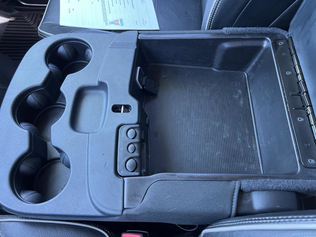 Used 2021 RAM 3500 Laramie image 34