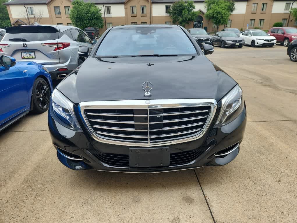 Used 2016 Mercedes-Benz S 550 4MATIC Sedan image 2