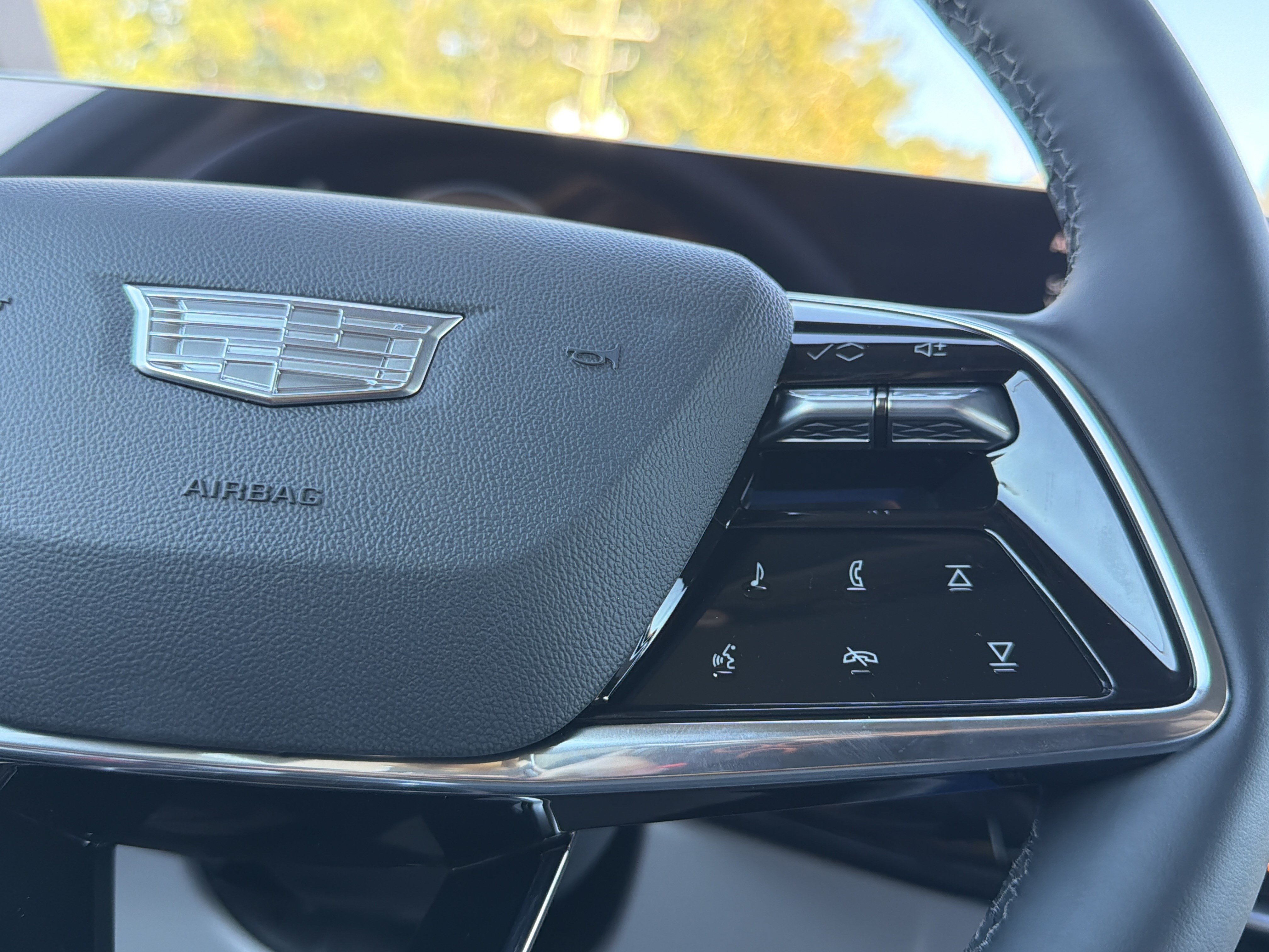 New 2027 Cadillac Optiq Luxury RWD image 29