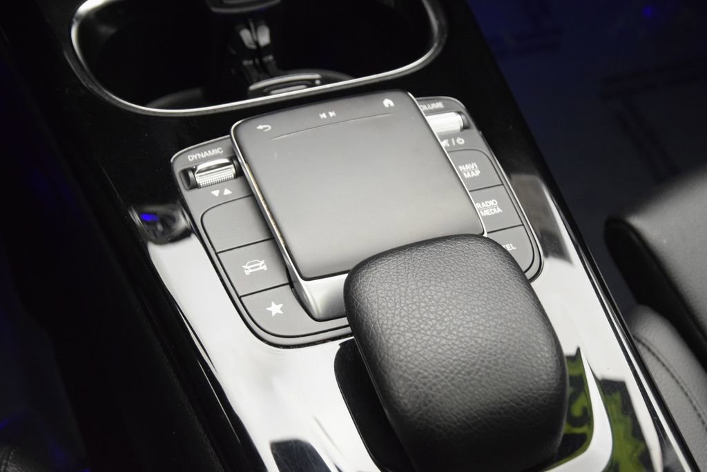 Certified 2021 Mercedes-Benz CLA 250 image 29
