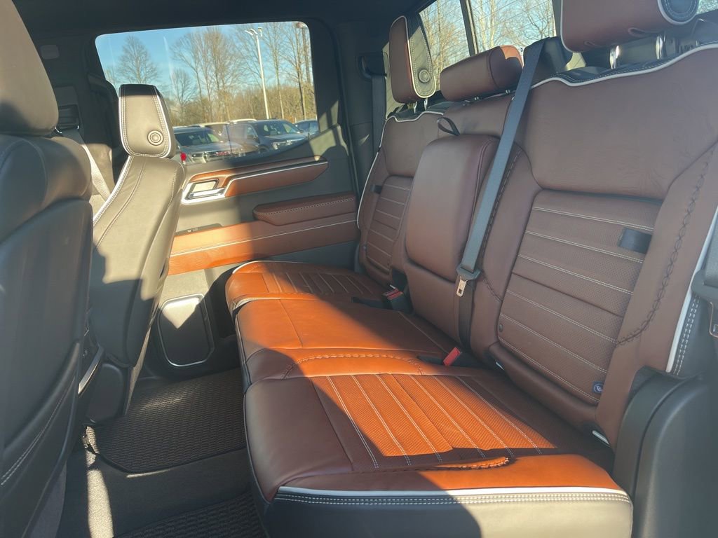 New 2026 GMC Sierra 1500 Denali Ultimate w/ LPO, Black Badging Package image 14