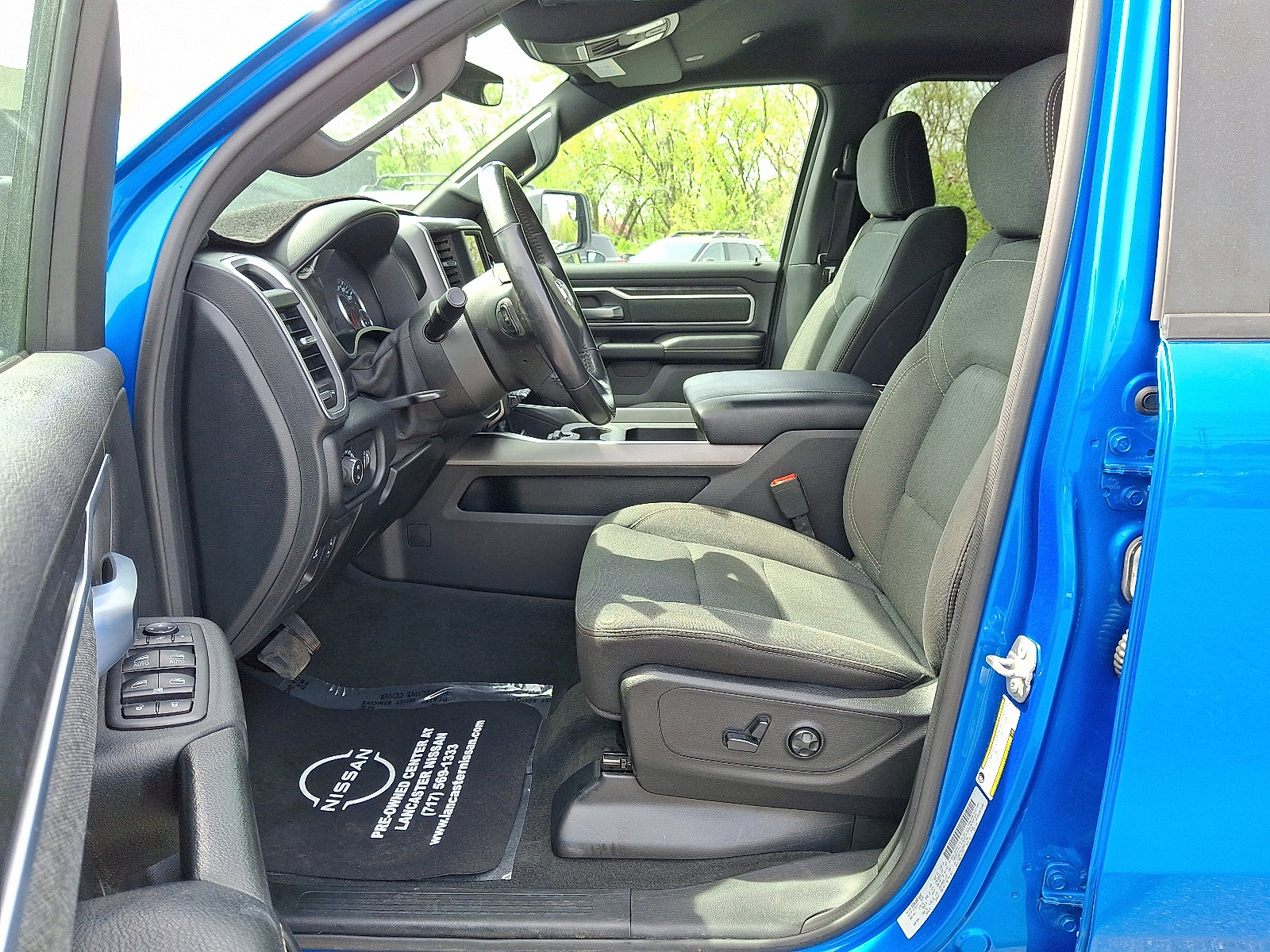 Used 2020 RAM 1500 Big Horn AWD/4WD image 16
