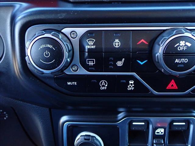 Used 2022 Jeep Gladiator Rubicon w/ Cold Weather Group image 16