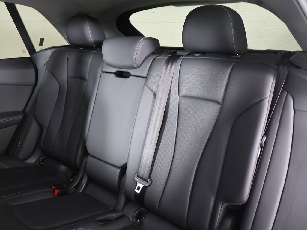 Used 2023 Audi Q8 Premium Plus image 34