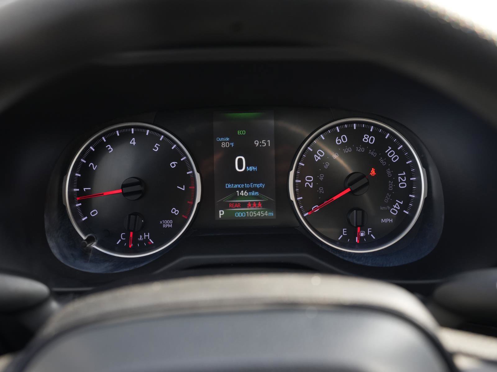 Used 2021 Toyota RAV4 LE image 23