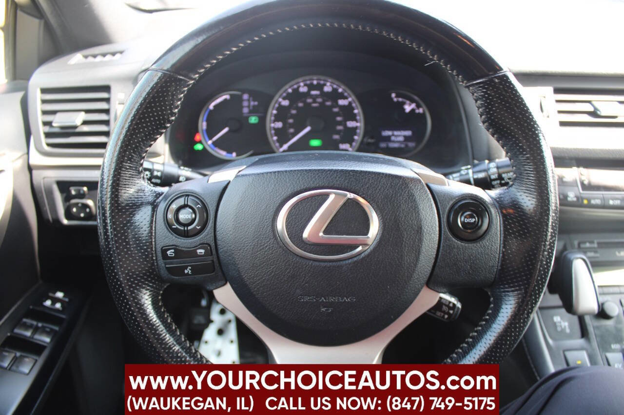 Used 2017 Lexus CT 200h image 22