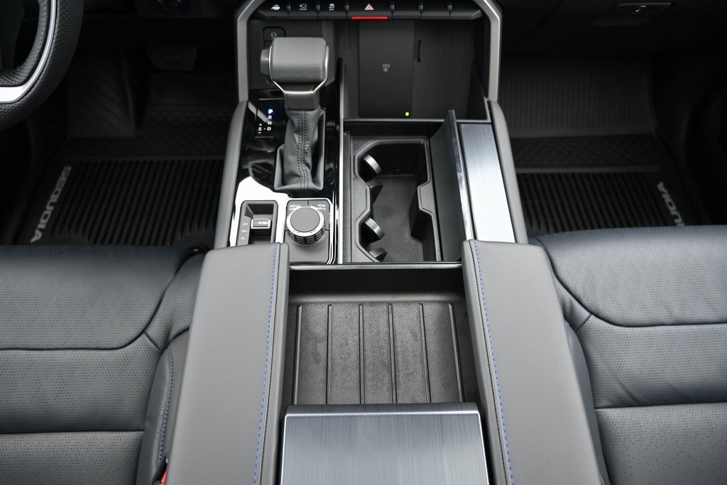 New 2026 Toyota Sequoia Platinum image 28