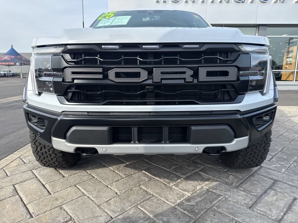 Used 2025 Ford F150 Raptor AWD/4WD image 35