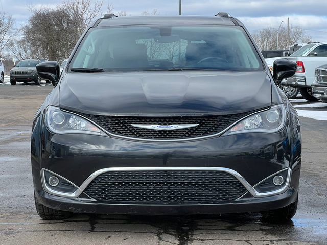 Used 2018 Chrysler Pacifica Touring-L Plus image 45