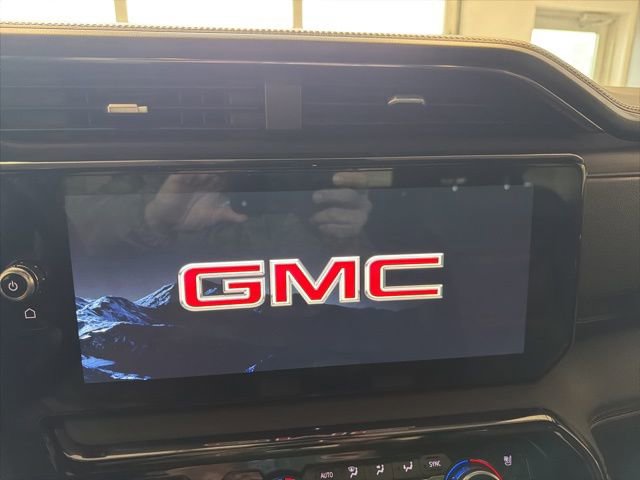 Used 2024 GMC Sierra 1500 AT4 w/ Technology Package image 27