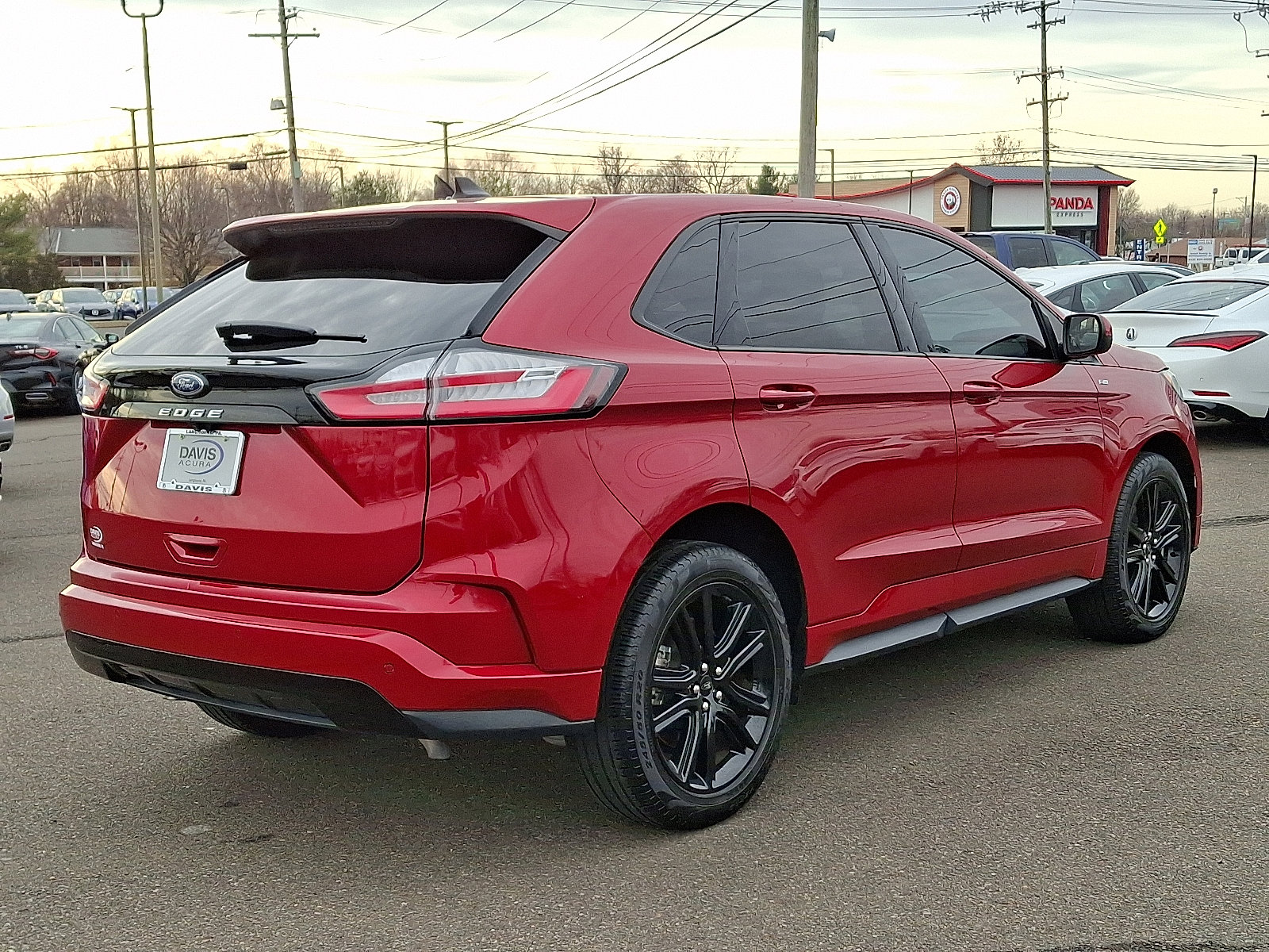 Used 2024 Ford Edge ST-Line w/ Cargo Accessory Package image 4