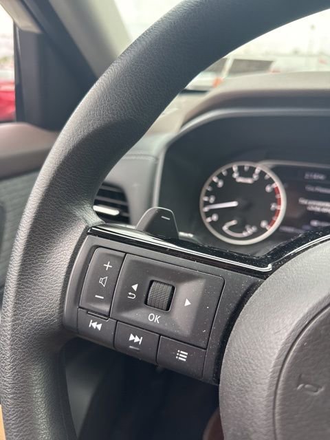 Certified 2021 Nissan Rogue SV AWD/4WD image 18