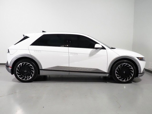 Used 2024 Hyundai Ioniq 5 AWD Limited image 5