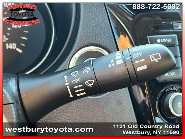 Used 2020 Nissan Rogue Sport SV w/ Technology Package AWD/4WD image 28