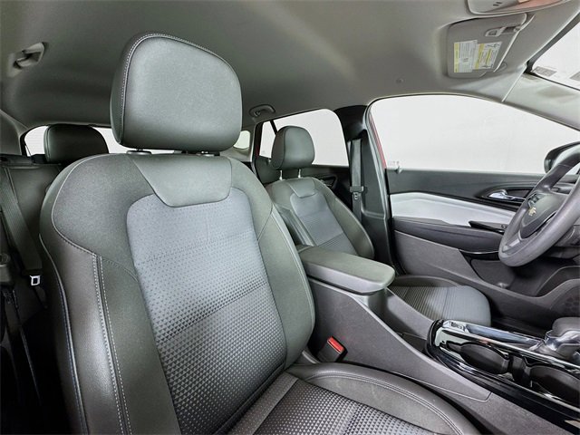 Used 2025 Chevrolet Trax LT image 26