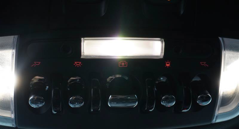 Used 2022 MINI Cooper 4-Door Hardtop FWD image 25