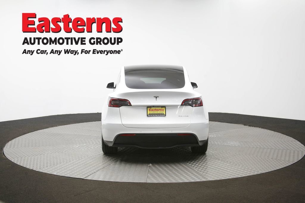 Used 2022 Tesla Model Y Long Range image 35