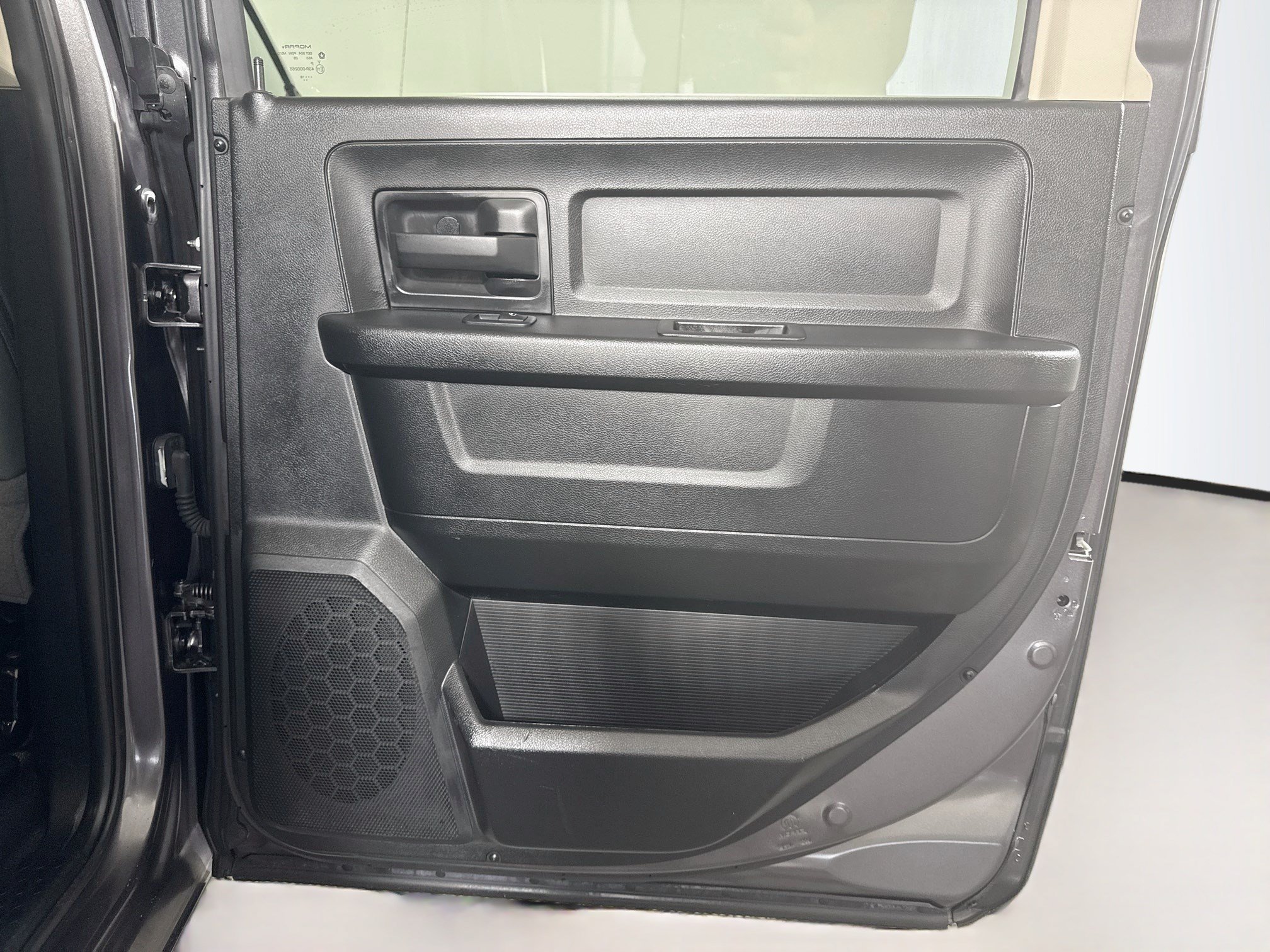 Used 2018 RAM 1500 Tradesman w/ Popular Equipment Group RWD image 27