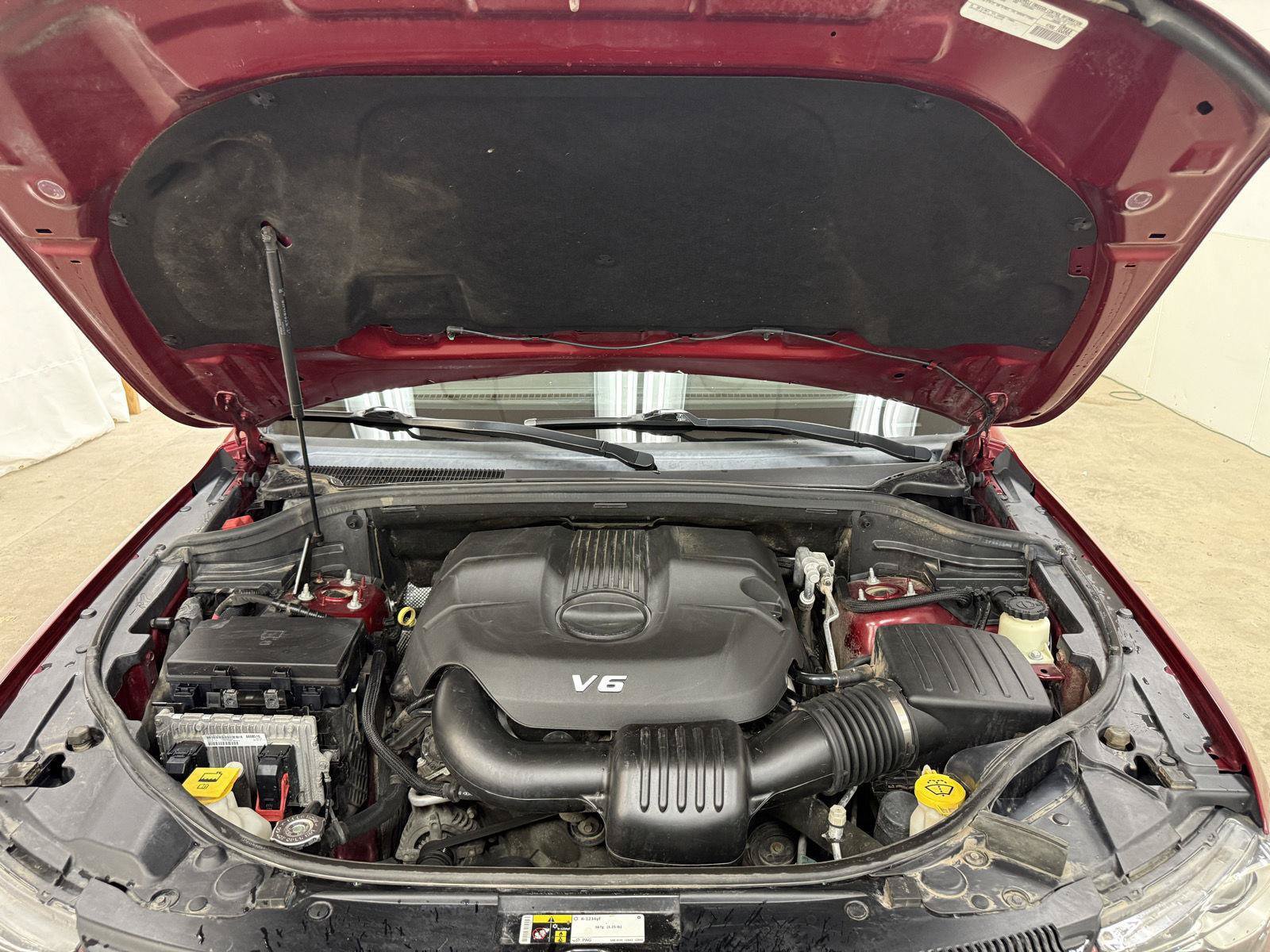 Used 2015 Jeep Grand Cherokee Altitude AWD/4WD image 37