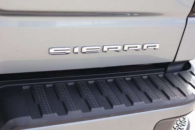 Used 2023 GMC Sierra 1500 Denali RWD image 7