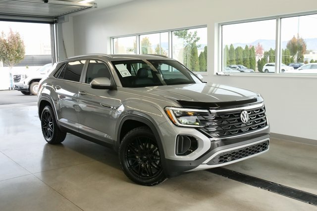 New 2026 Volkswagen Atlas Cross Sport SE
