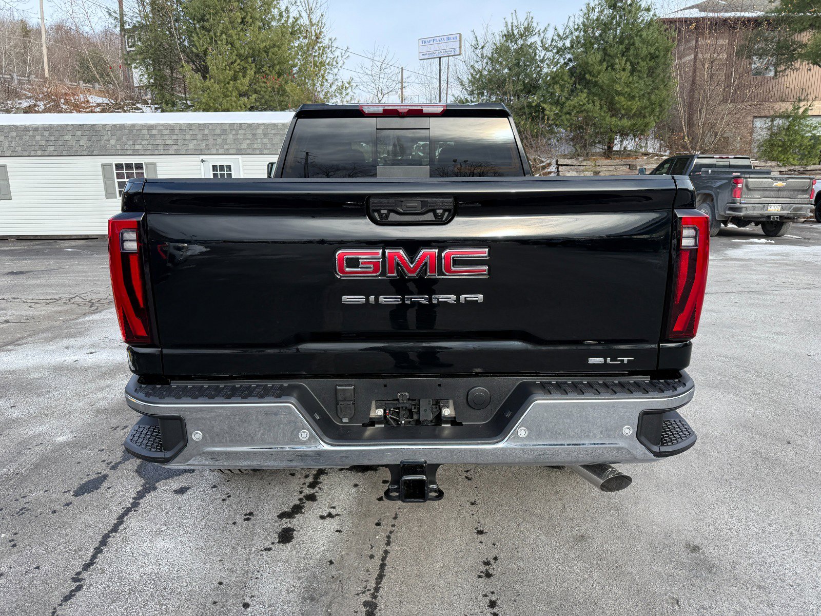 New 2026 GMC Sierra 2500 SLT w/ SLT Convenience Package image 4