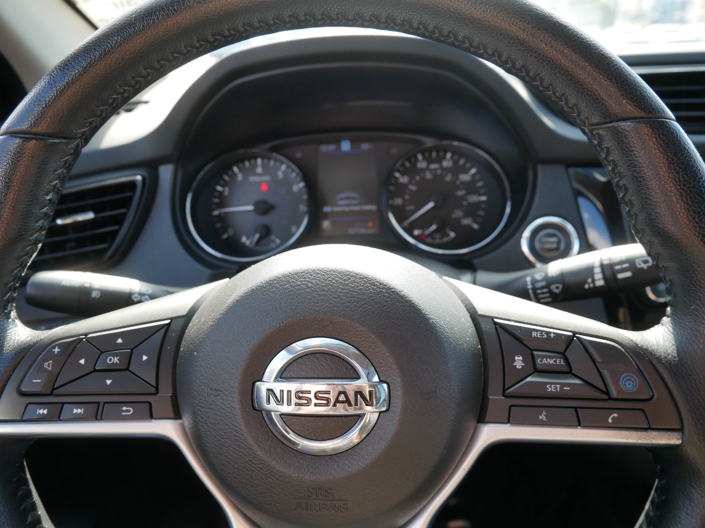 Used 2022 Nissan Rogue Sport SL w/ Premium Package AWD/4WD image 29