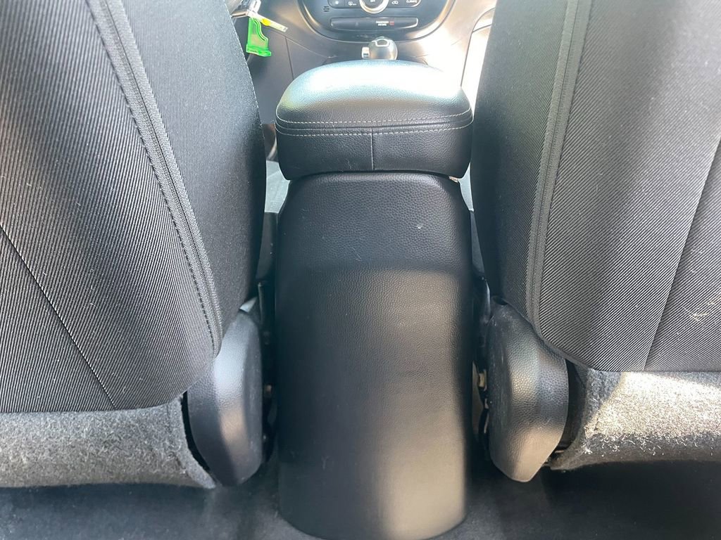 Used 2018 Kia Soul + FWD image 27