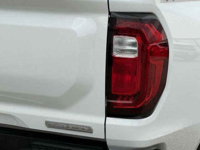 Used 2023 GMC Canyon Elevation image 6