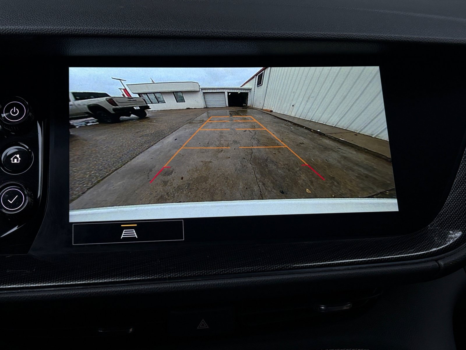 Used 2023 Buick Envision Essence w/ Sport Touring Package FWD image 15