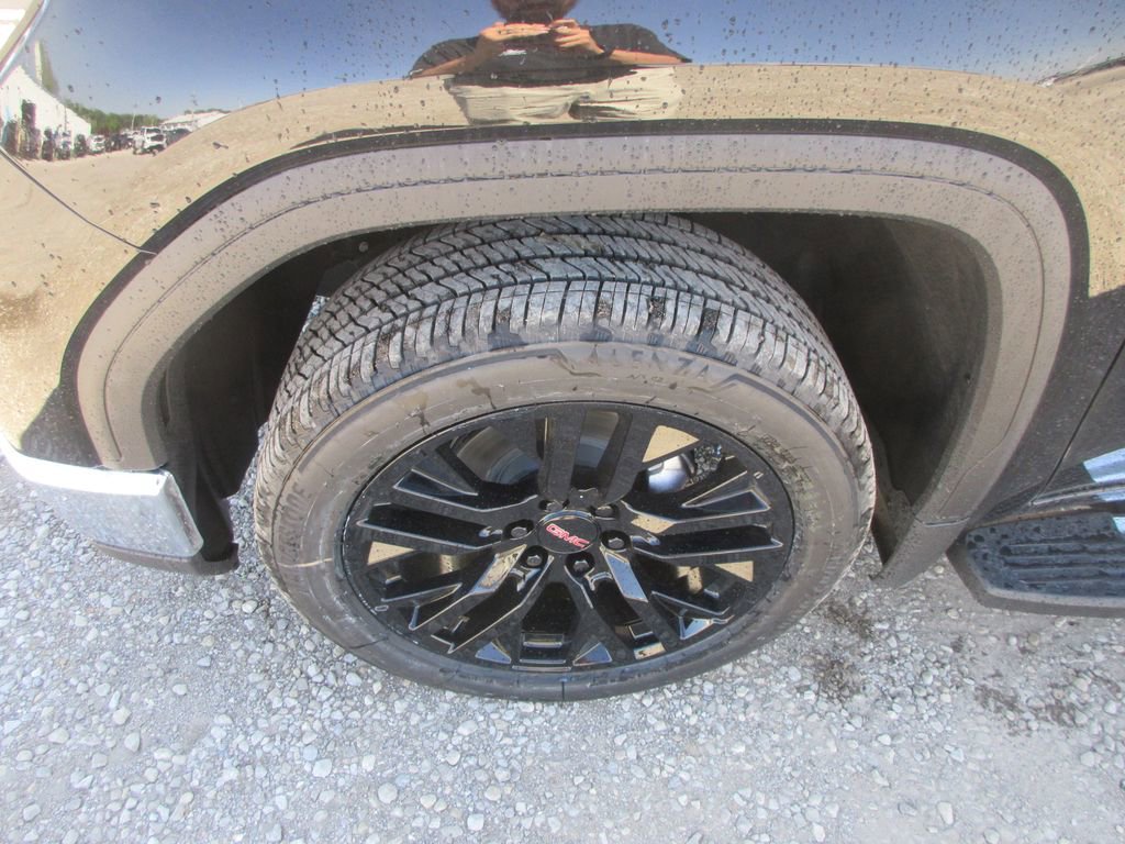 New 2026 GMC Sierra 1500 SLT w/ SLT Premium Package AWD/4WD image 12