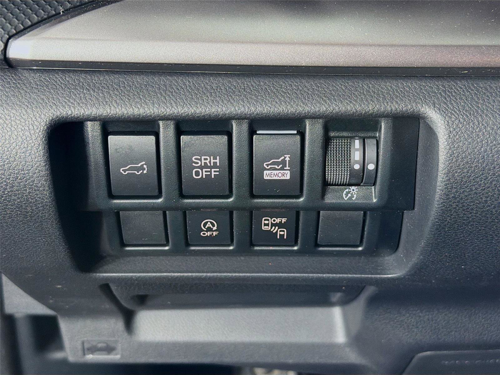 Used 2024 Subaru Forester Premium AWD/4WD image 10